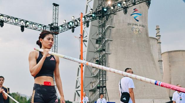 英超赛场亮点：利物浦逆转曼联,